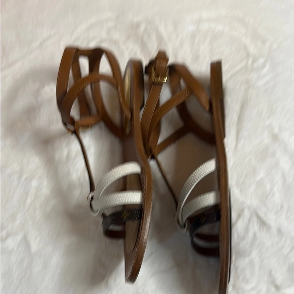 Louis Vuitton Sandal - Picture 5 of 9